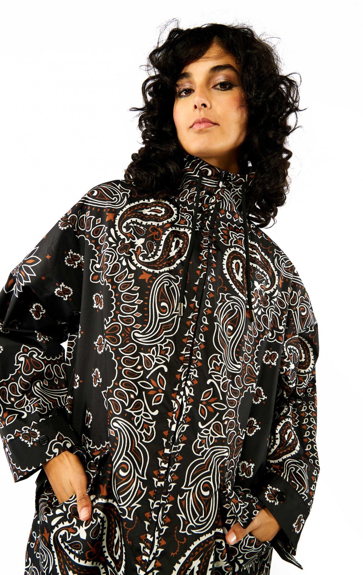 imperméable coupe ven SILVE wild capuche noir